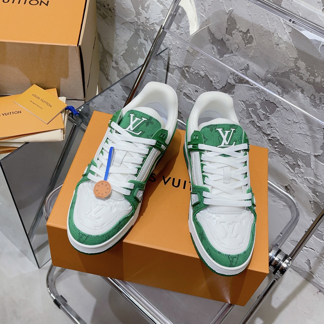 LV Trainer Sneaker