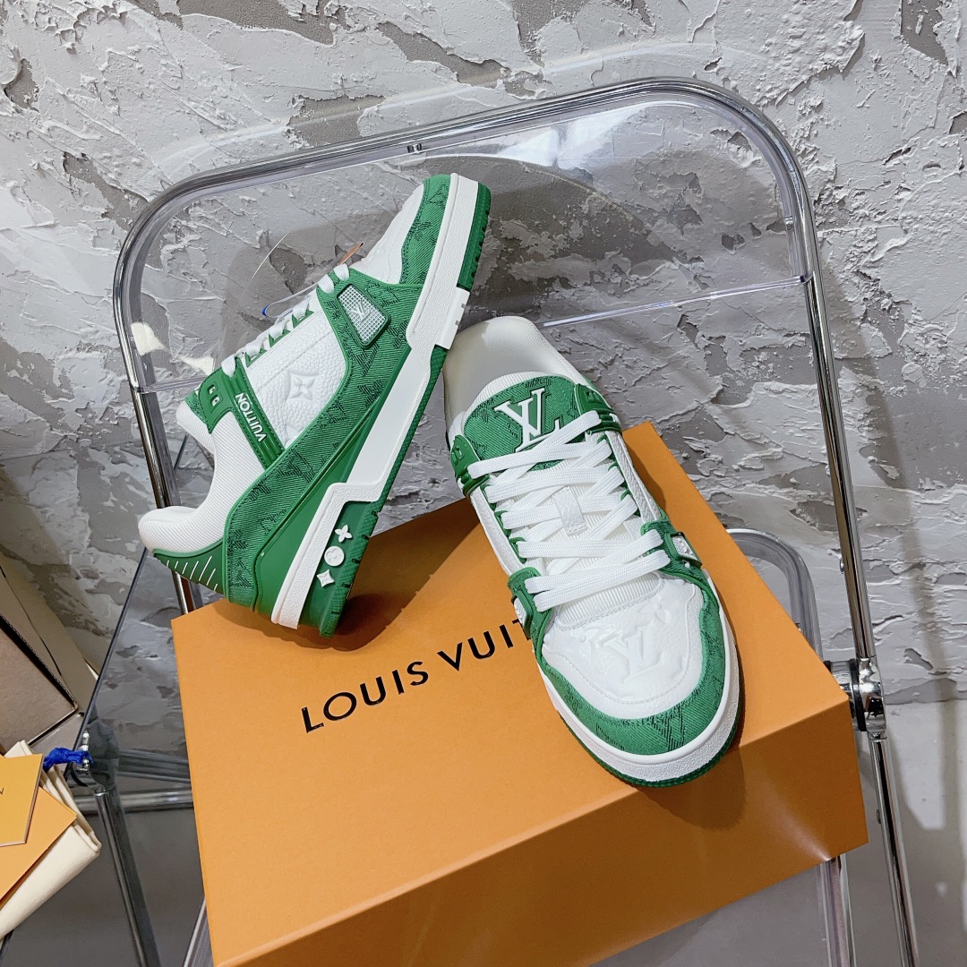 LV Trainer Sneaker