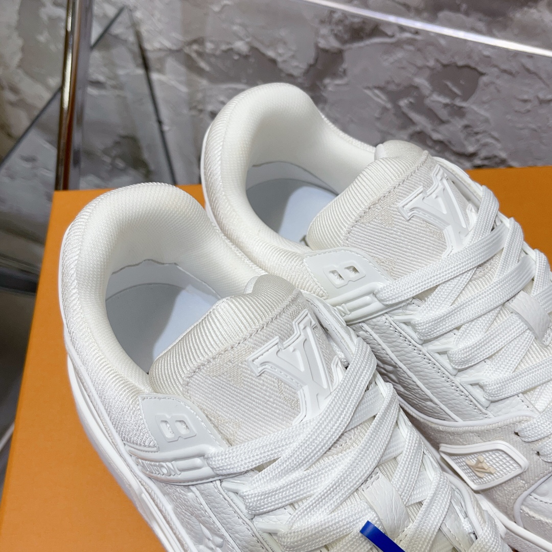 LV Trainer Sneaker