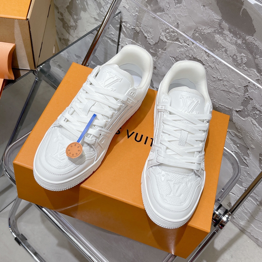 LV Trainer Sneaker