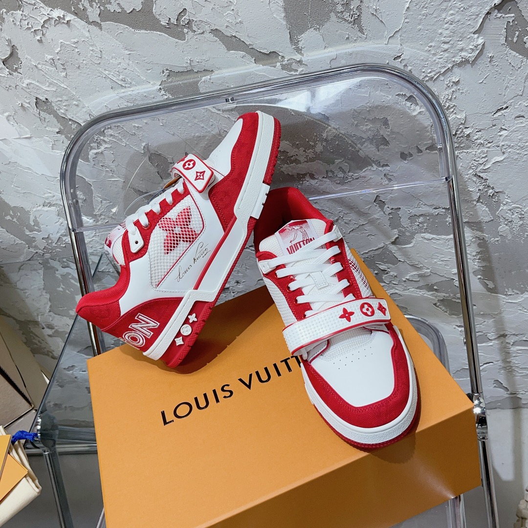 LV Trainer Sneaker