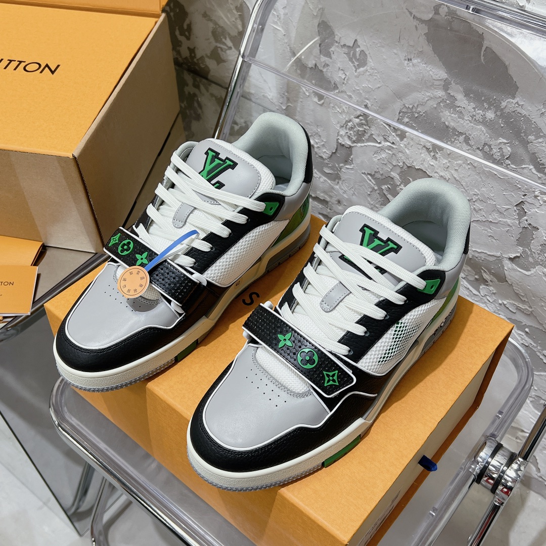 LV Trainer Sneaker