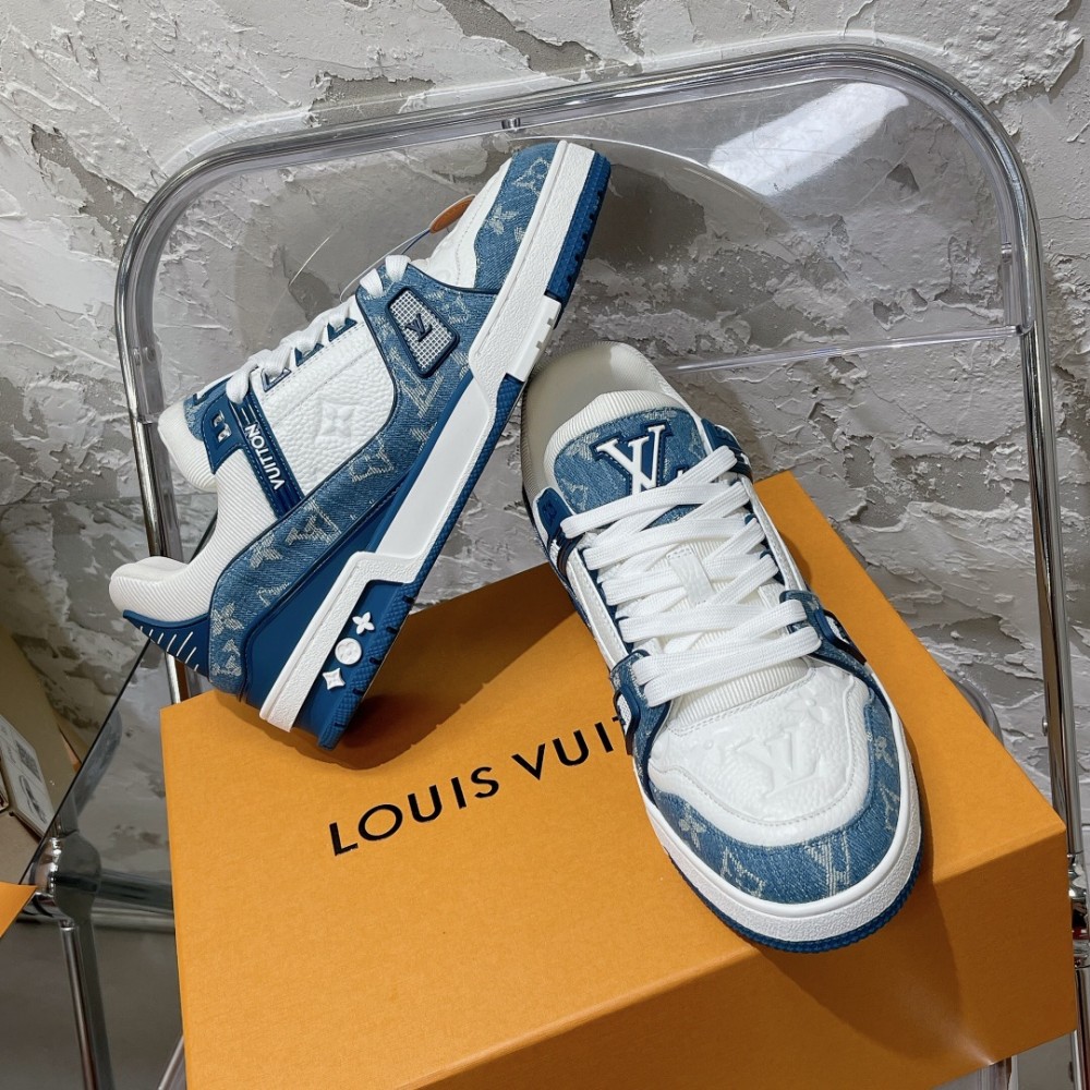 LV Trainer Sneaker