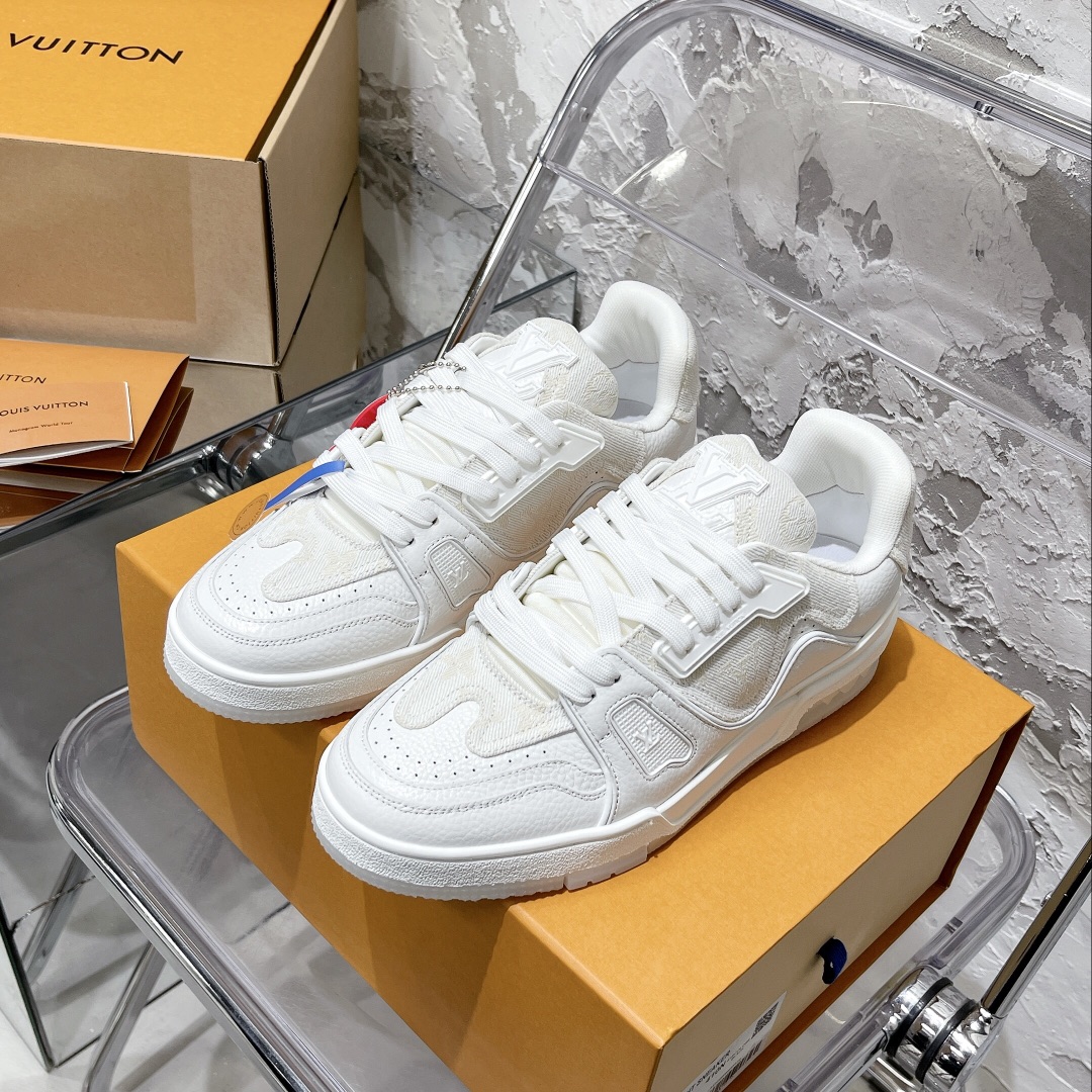 LV Trainer Sneaker