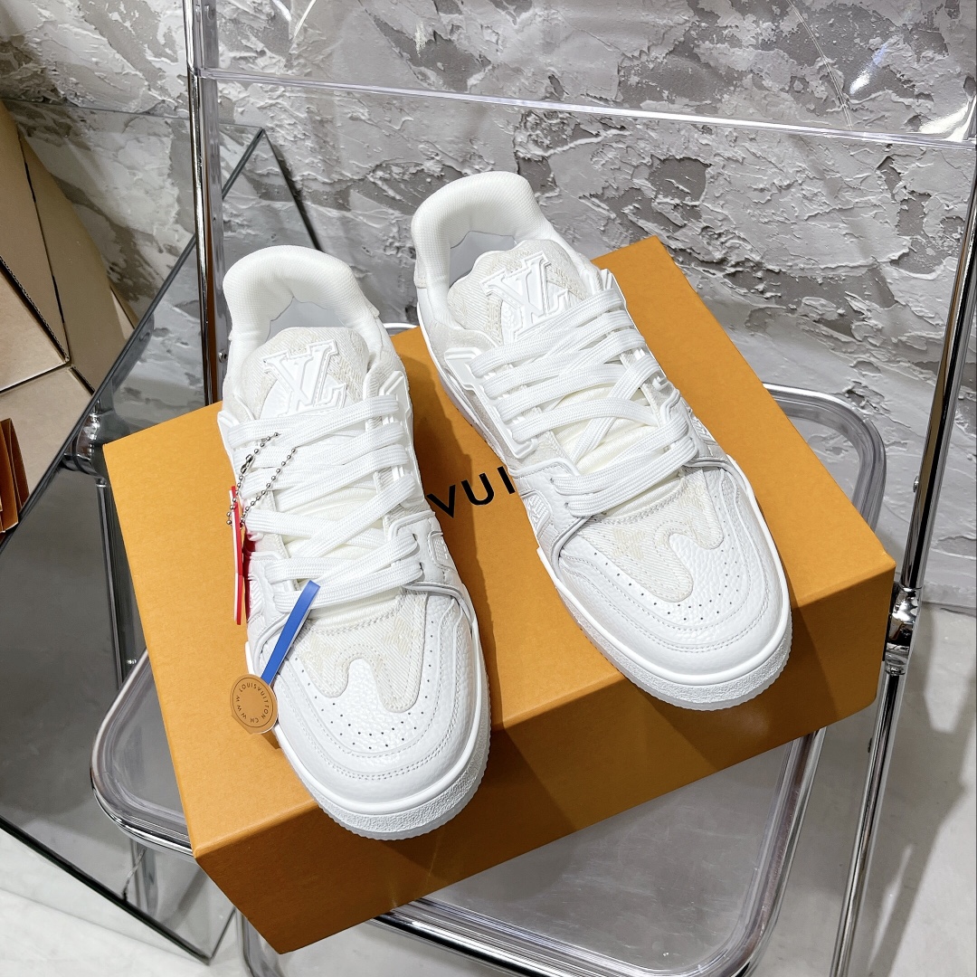 LV Trainer Sneaker