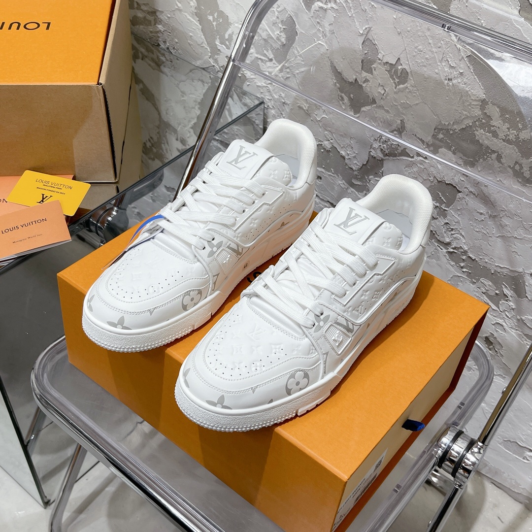 LV Trainer Sneaker