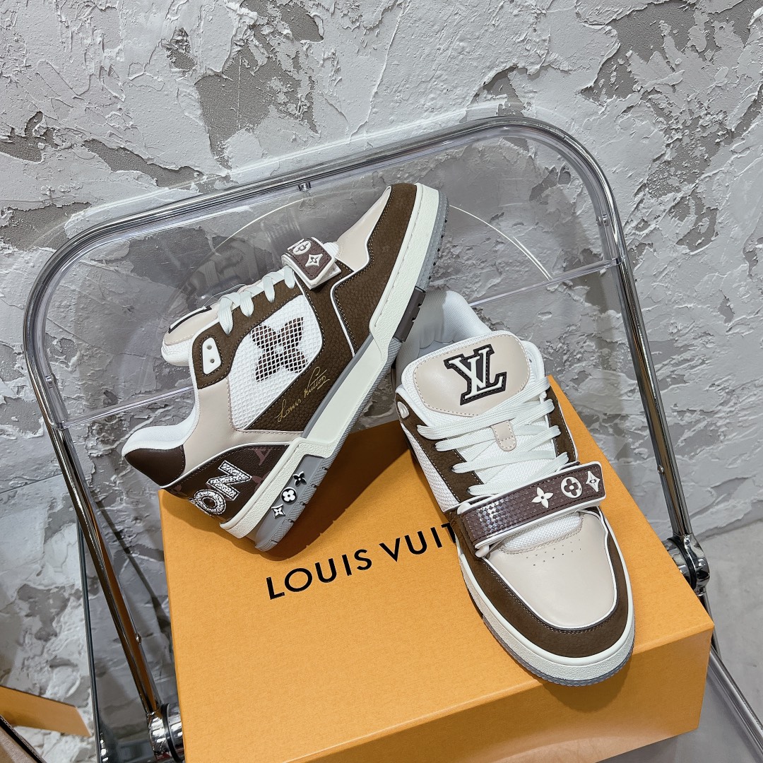 LV Trainer Sneaker