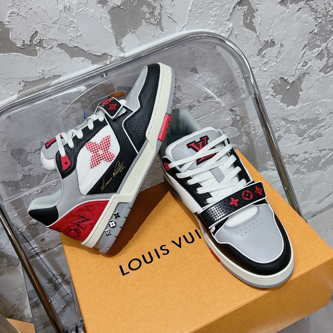 LV Trainer Sneaker