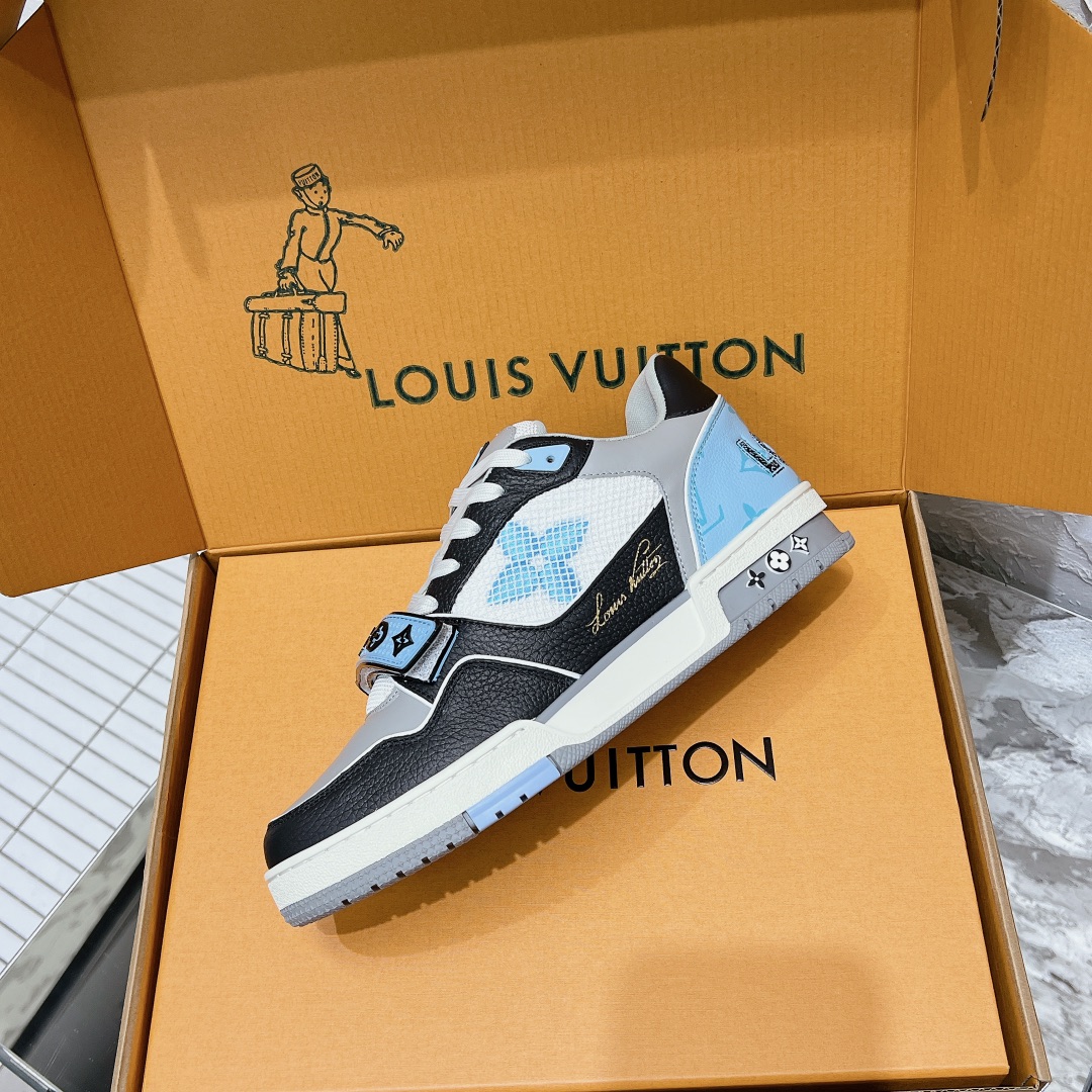 LV Trainer Sneaker