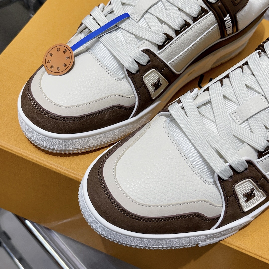 LV Trainer Sneaker