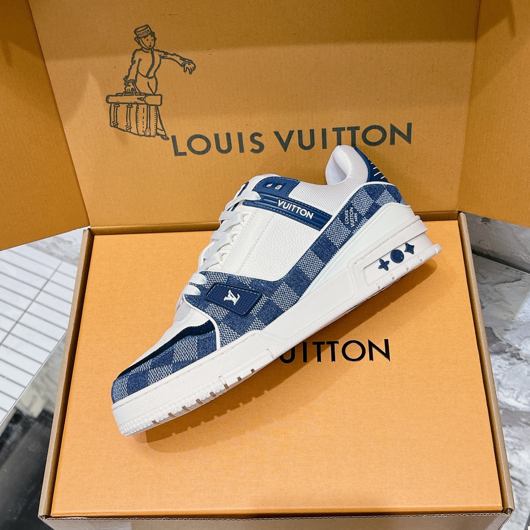 LV Trainer Sneaker