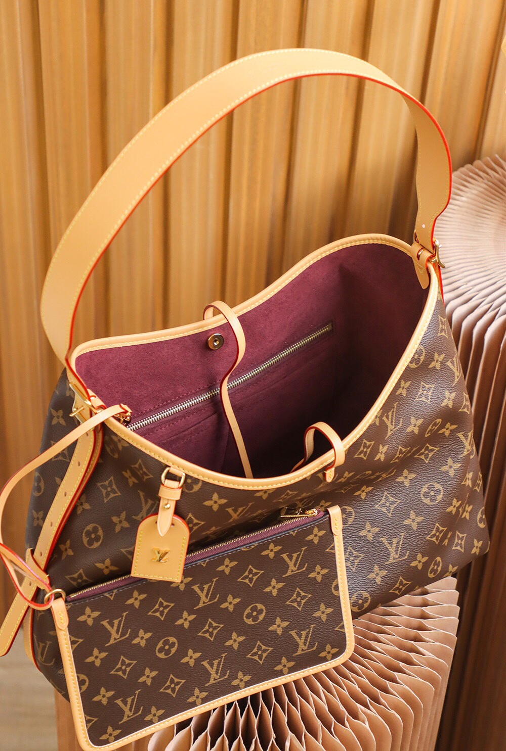 Lv CarryAll MM