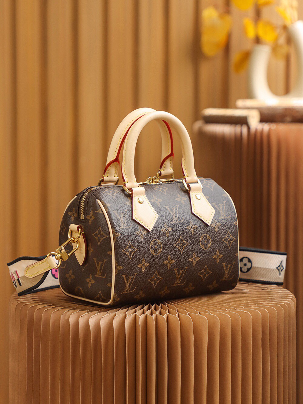 Lv Monogram Speedy Bandouliere 20 Handbag Brown