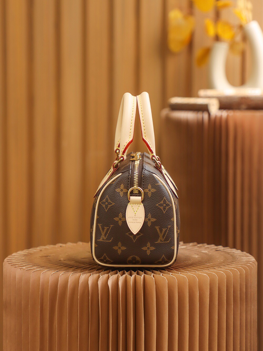 Lv Monogram Speedy Bandouliere 20 Handbag Brown