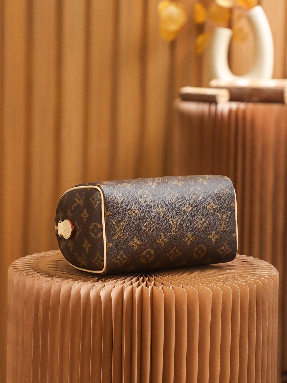 Lv Monogram Speedy Bandouliere 20 Handbag Brown