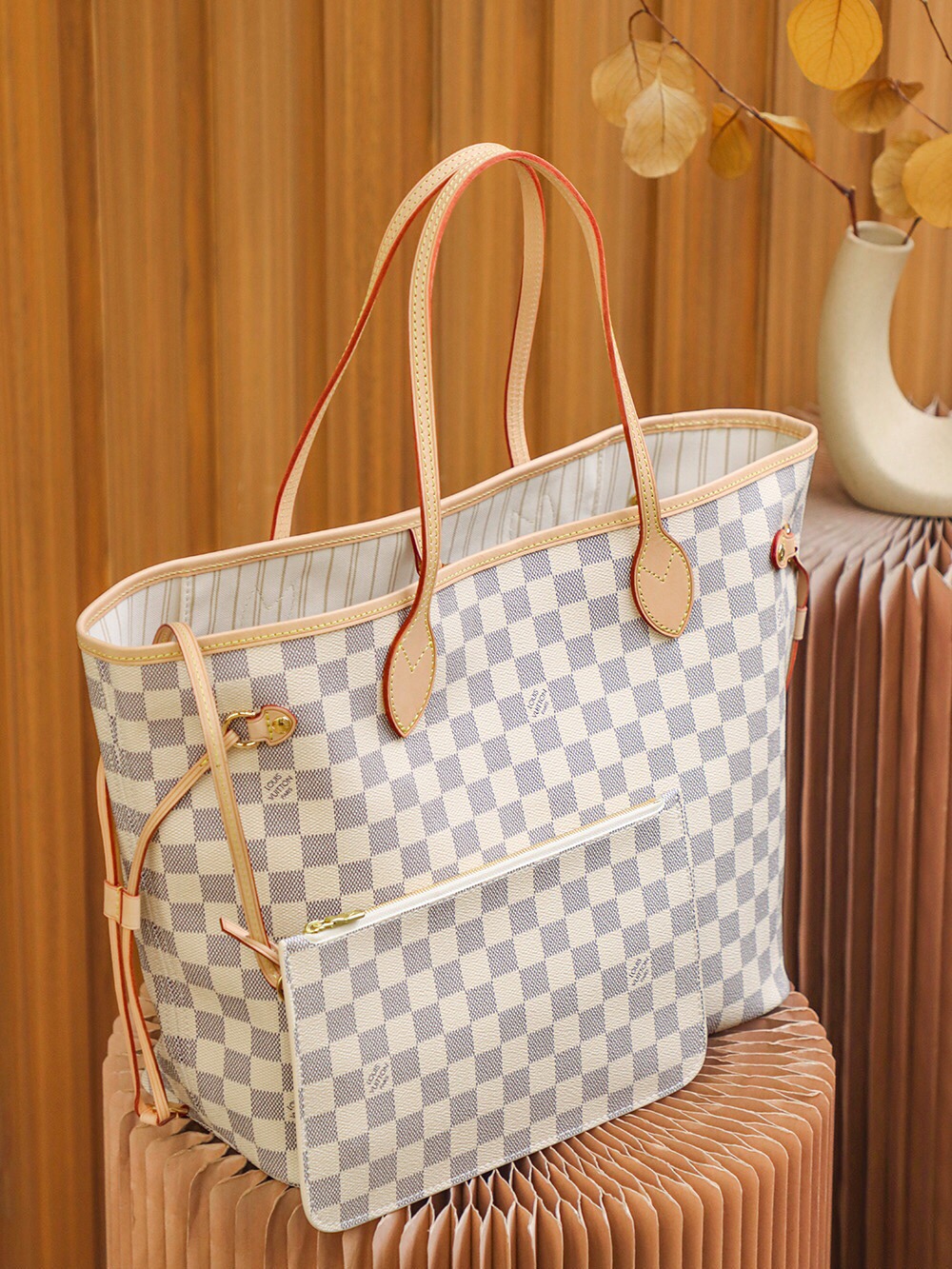 Lv Neverfull