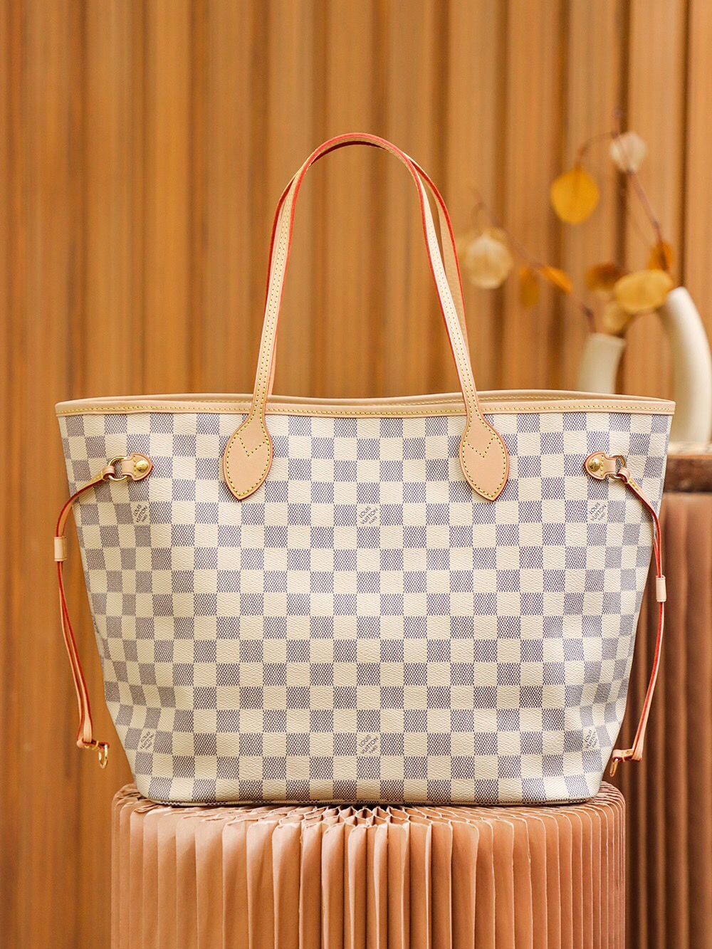 Lv Neverfull