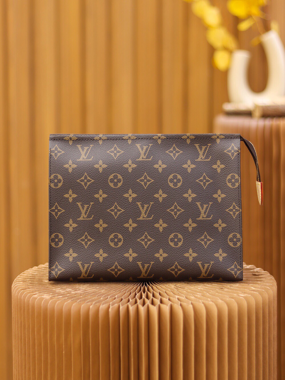 Lv Toiletry Pouch 26