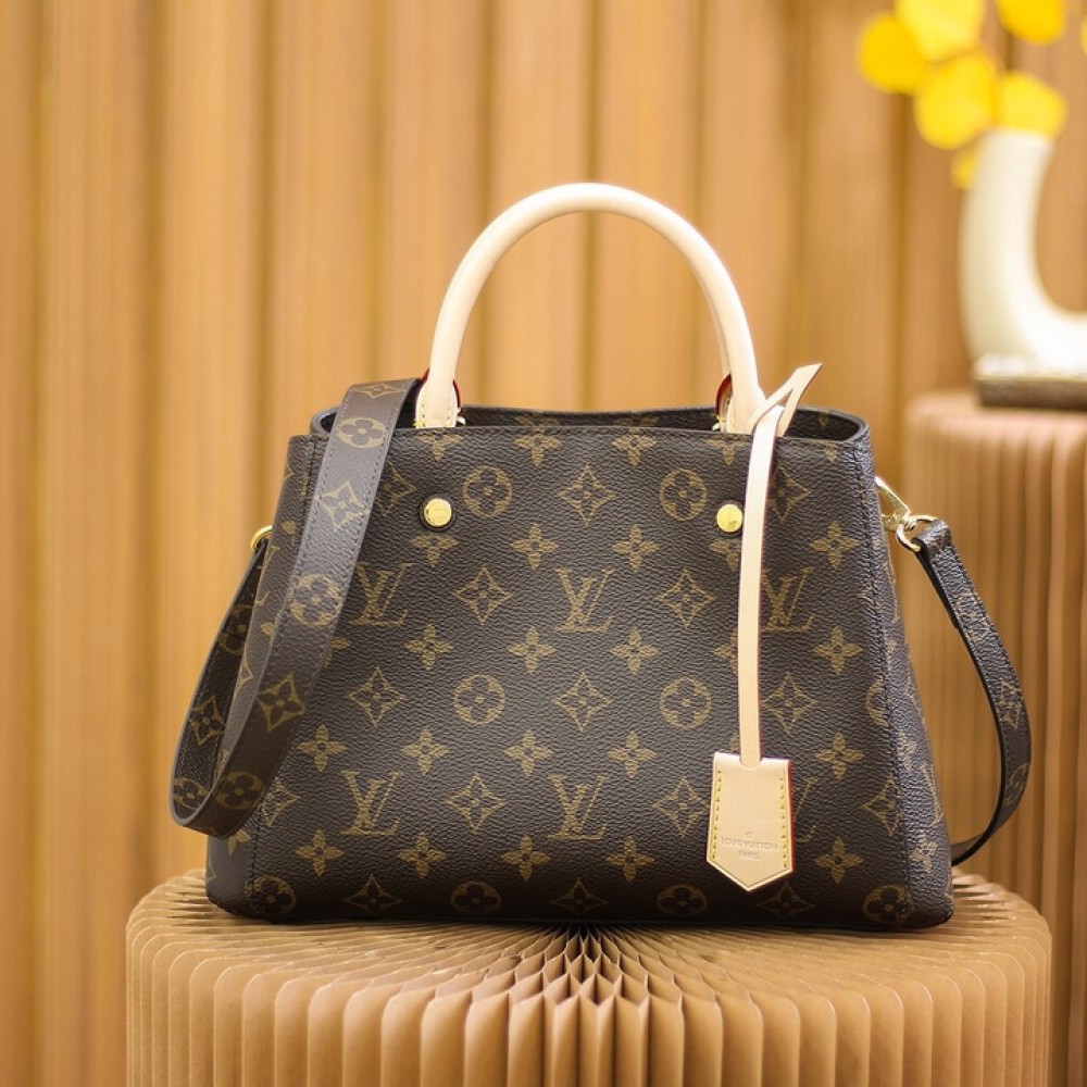 Lv Monogram Montaigne BB