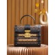 Lv Trianon PM 2way Shoulder