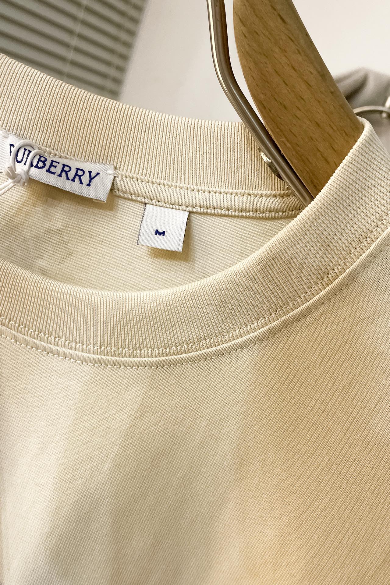 Burberry Cotton T-shirt